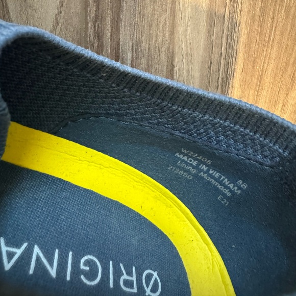 Cole Haan - Picture 6 of 6